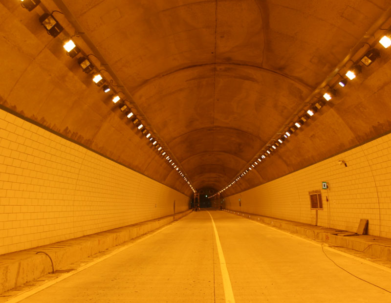 梅大高速隧道